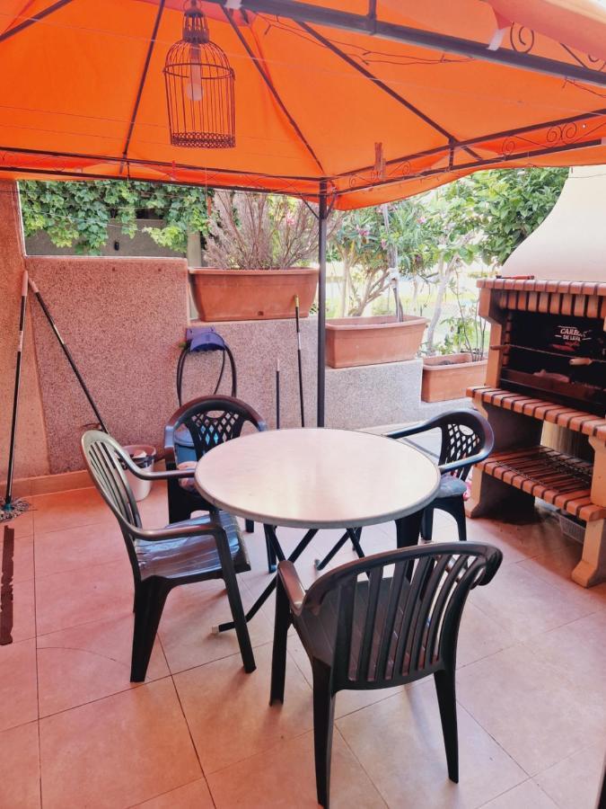 Magnifico Chalet Adosado En Torrevieja, Alicante. Bagian luar foto